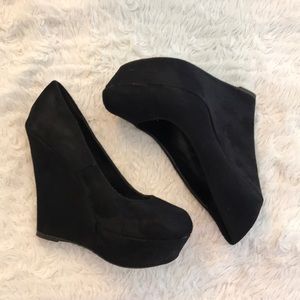 Black platform wedges